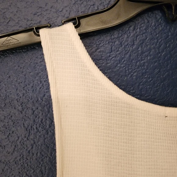 MONROW Baby Thermal Loose Henley Tank In White Size Medium - Picture 7 of 9